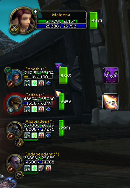 Party_Bars_Dispellable_Debuff.jpg