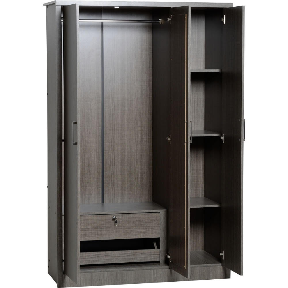 Wardrobe-TBC