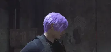 莱昂的紫色发型