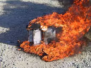 降低WSB爆炸和烟雾效果