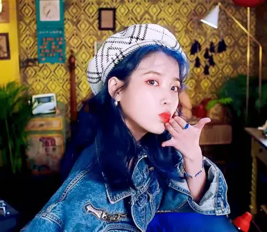 狩猎号角声 IU - Blueming