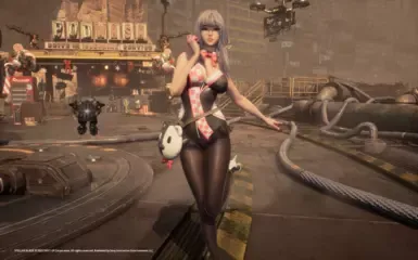 黑色连衣裙