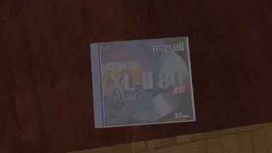 真正的CD和封面(Maxell CD-RW)