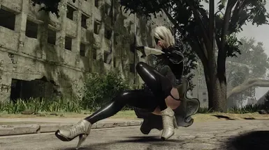 2B 穿着丝袜