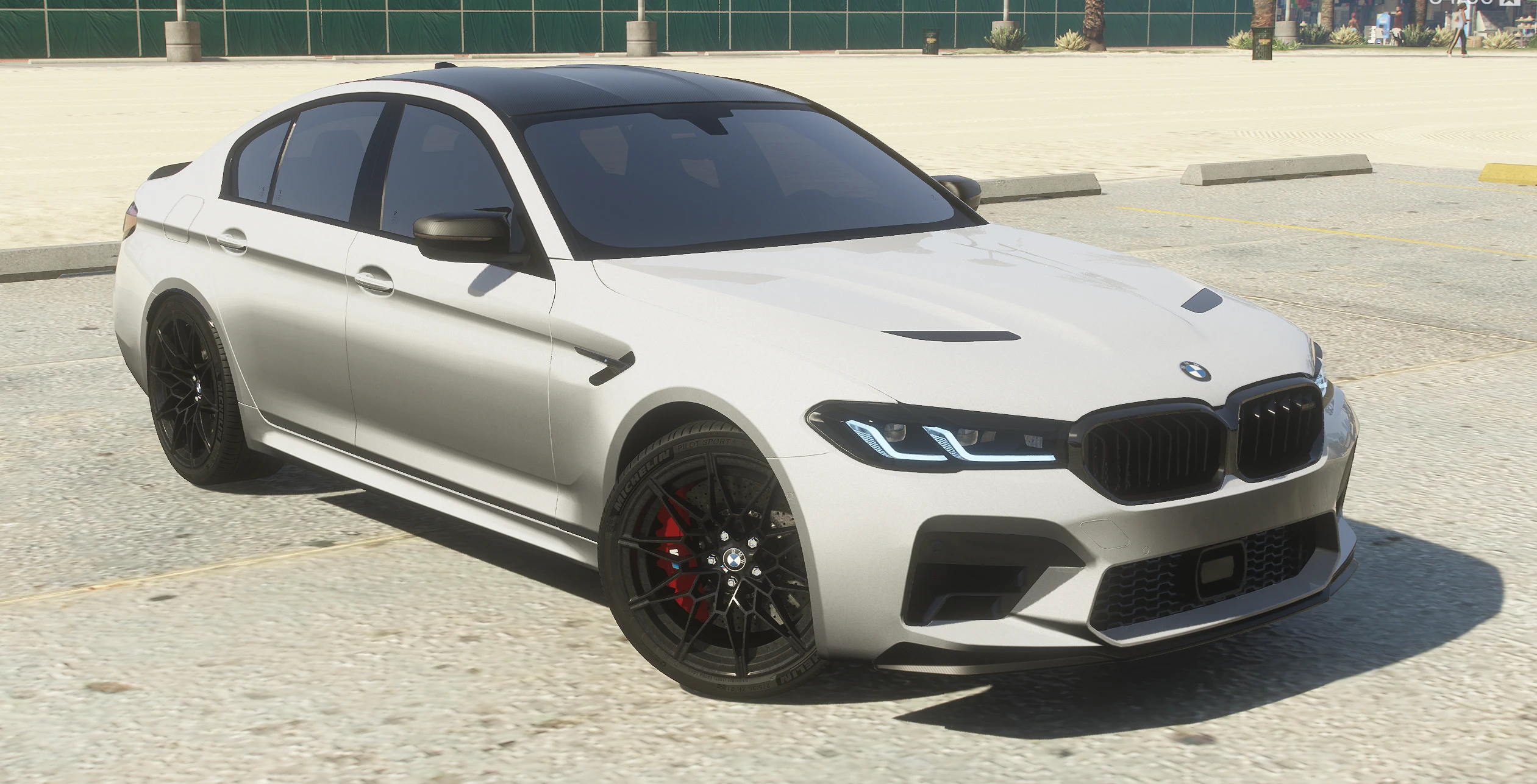 2022款宝马M5 CS