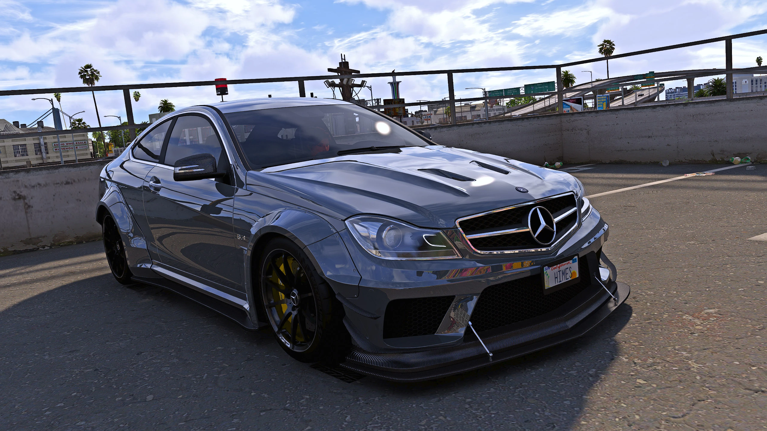 2012款梅赛德斯-奔驰C63 AMG双门轿跑黑色系列