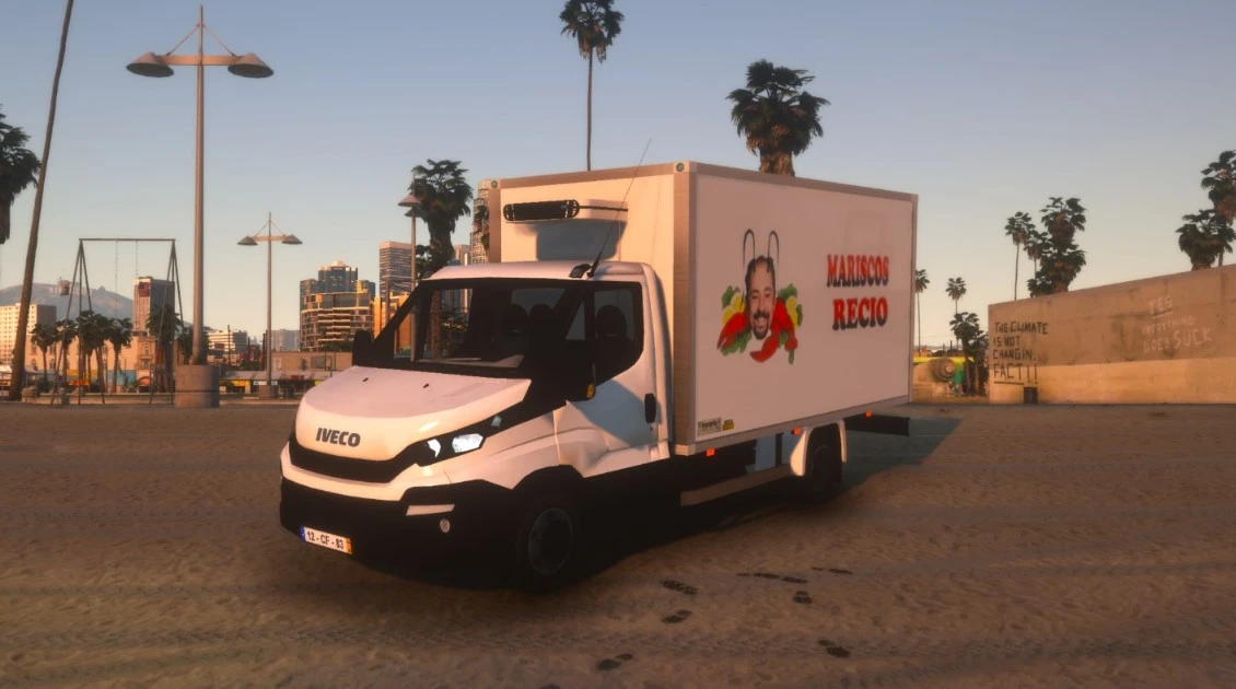 IVECO Marisco Recio Paintjob