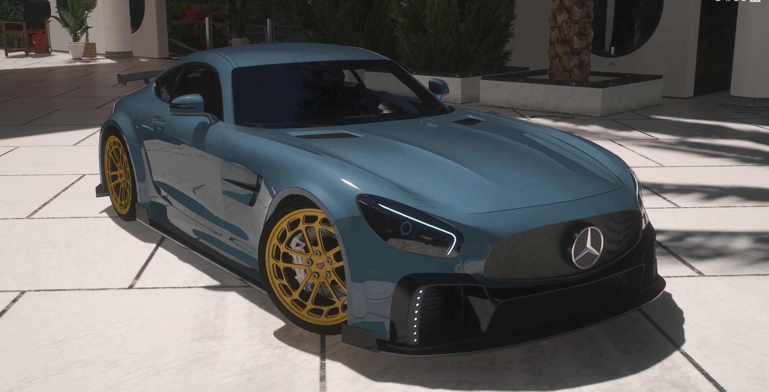 梅赛德斯-奔驰 AMG GTR HR